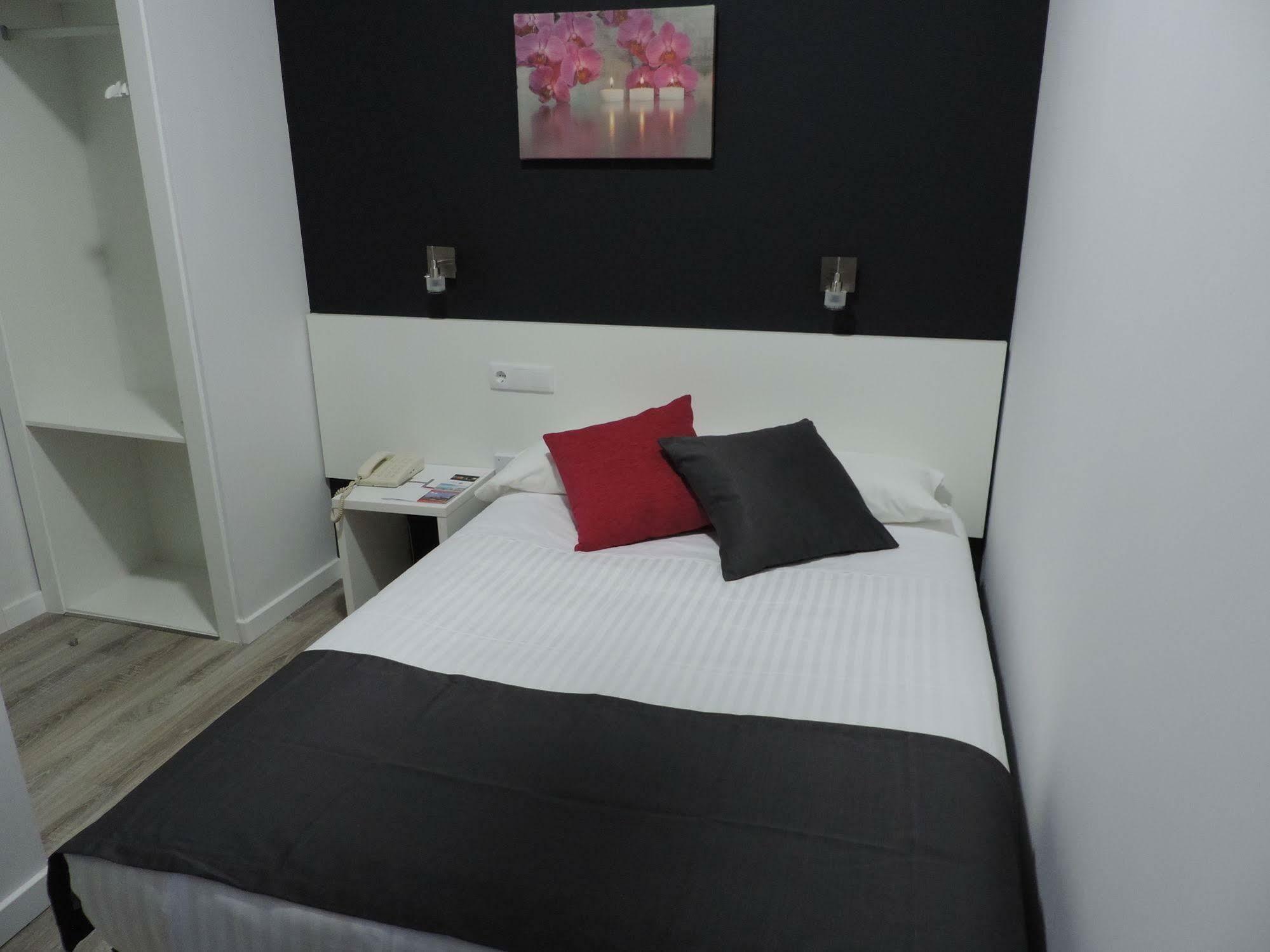 Hotel Junquera Vigo Exterior photo